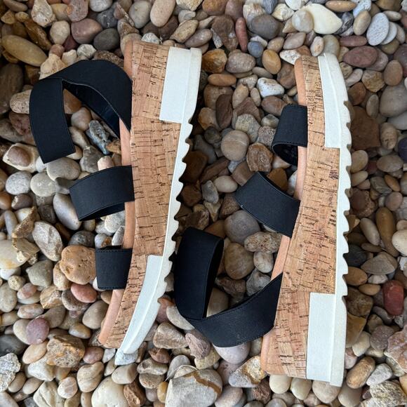 Steve Madden Black Sandals - Picture 6 of 9